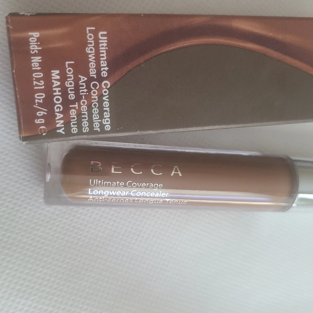 Becca Ultimate Coverage Longwear Concealer in Mohagony